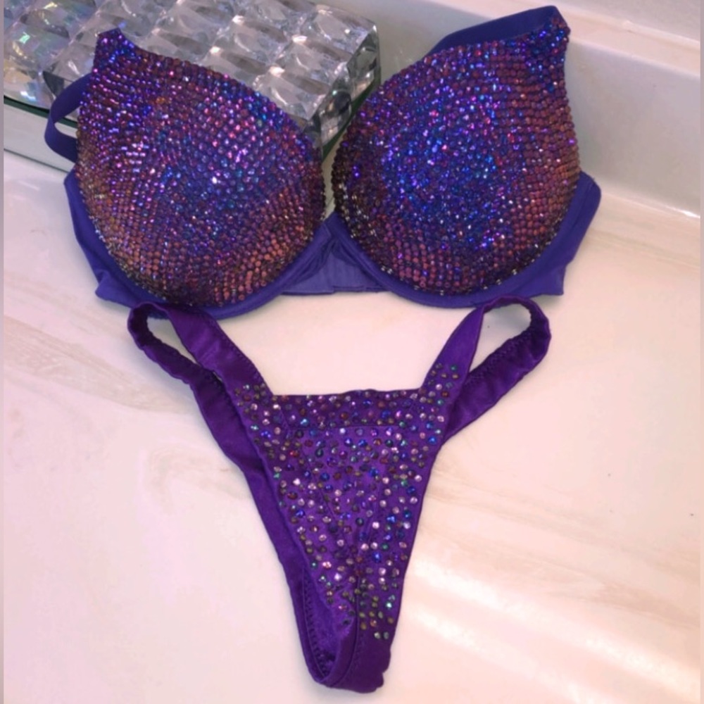 💗 VICTORIA SECRET LUXURY COUTURE RHINESTONE SPARKLE BLING BRA 34D and thong set